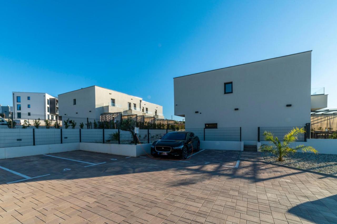 Pinna Residence - Datul Pula Exterior photo